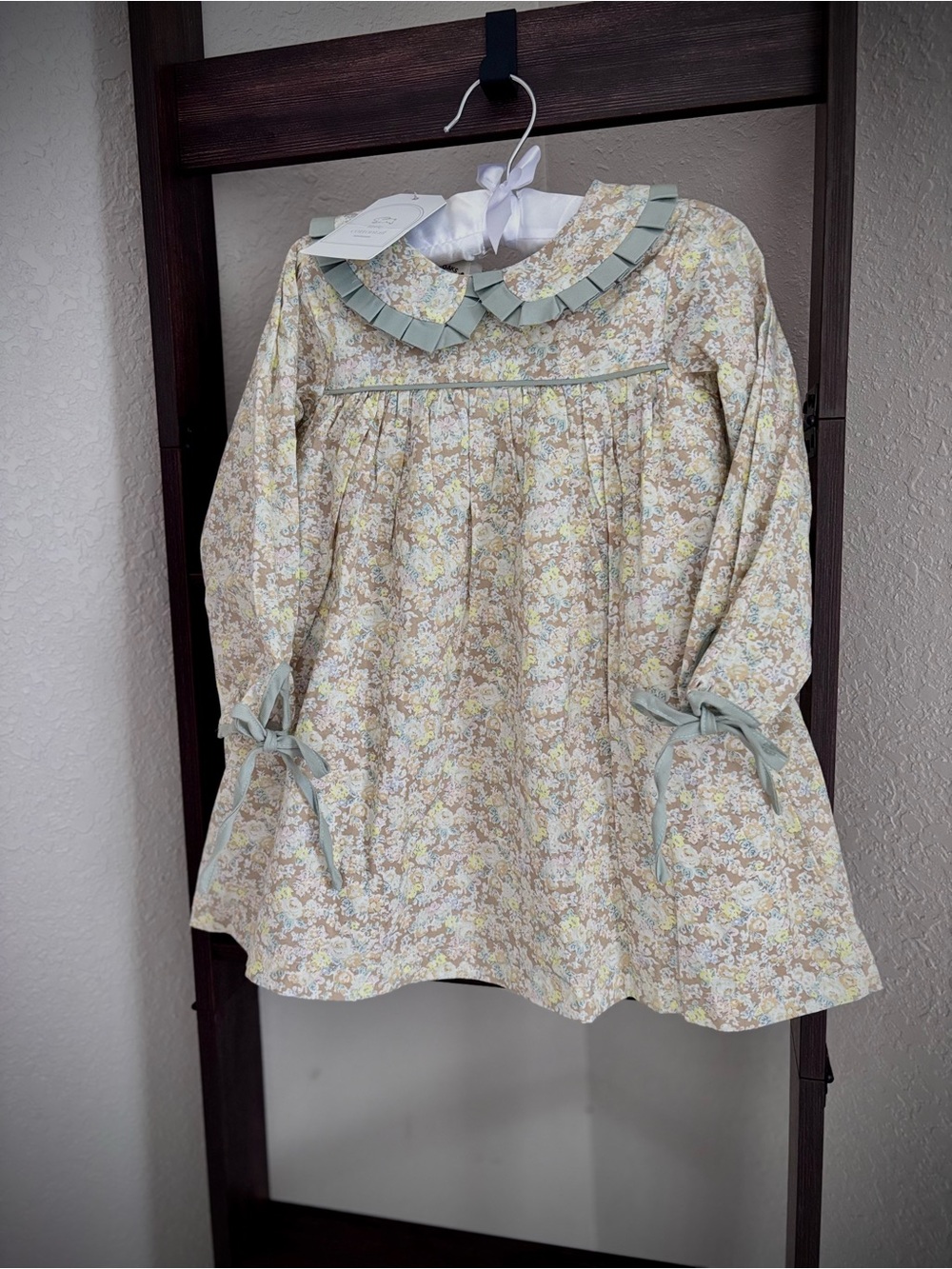 Girls' Floral Long-Sleeve Dress with Pleated Collar - Light Blue